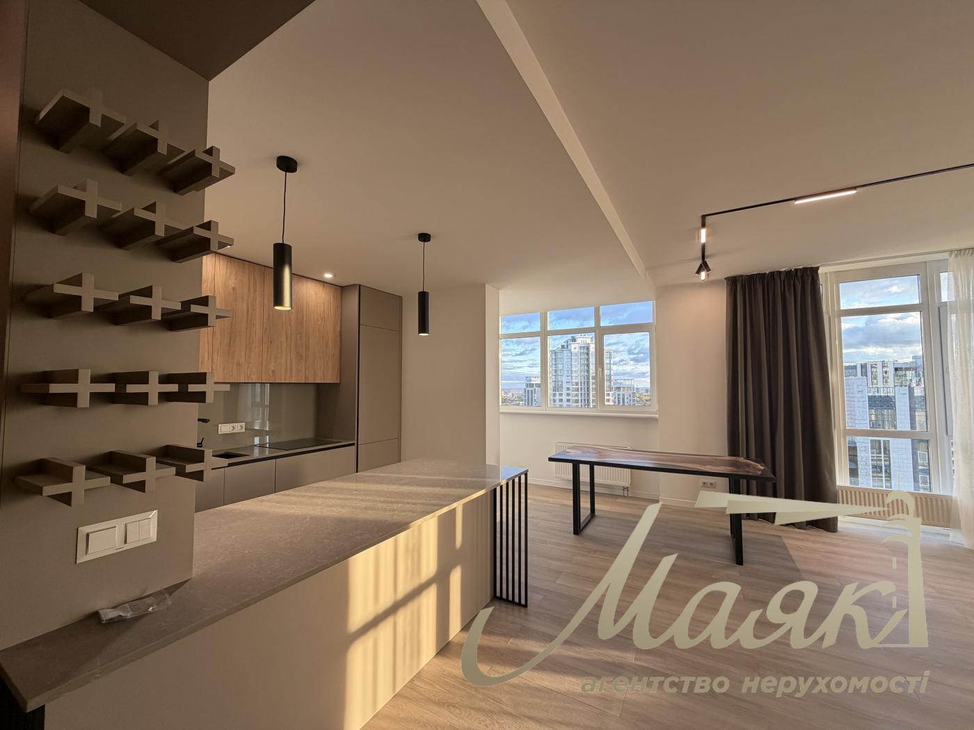 Аренда двухуровневой квартири  120м2 в ЖК " Подвысоцкий" , Печерск, Киев