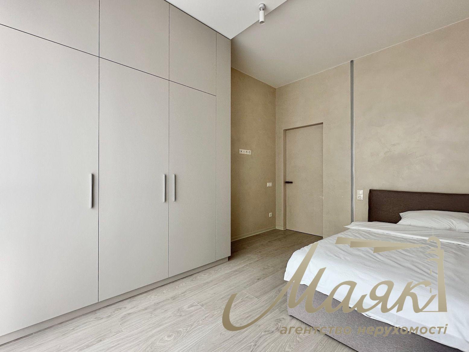 Rent 4-bedroom apartment in Residential Complex Yaroslav Grad