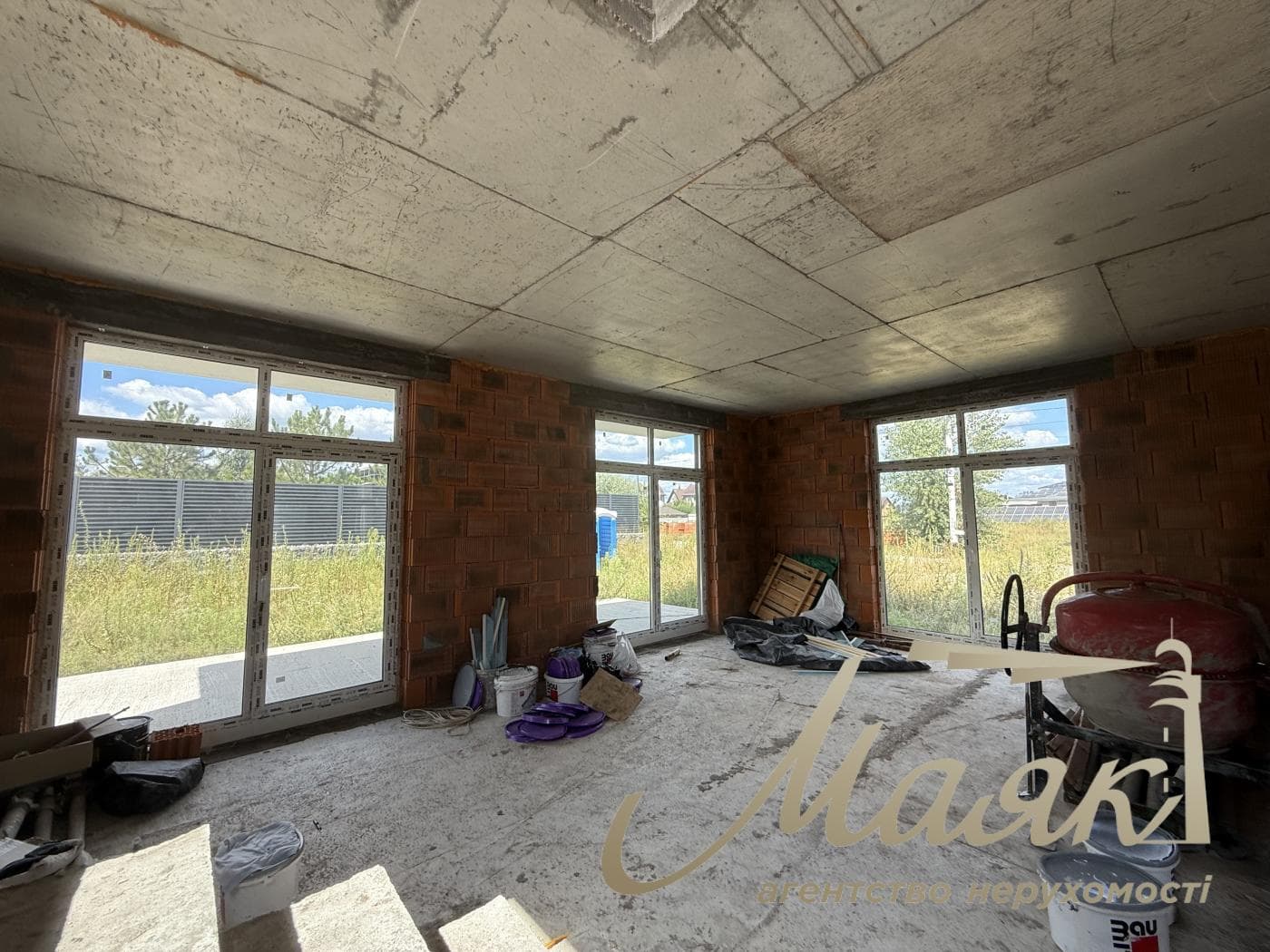 For Sale: 2-Story House (175 m²) in the village of Vyshenky, Kyiv Oblast, Boryspil District