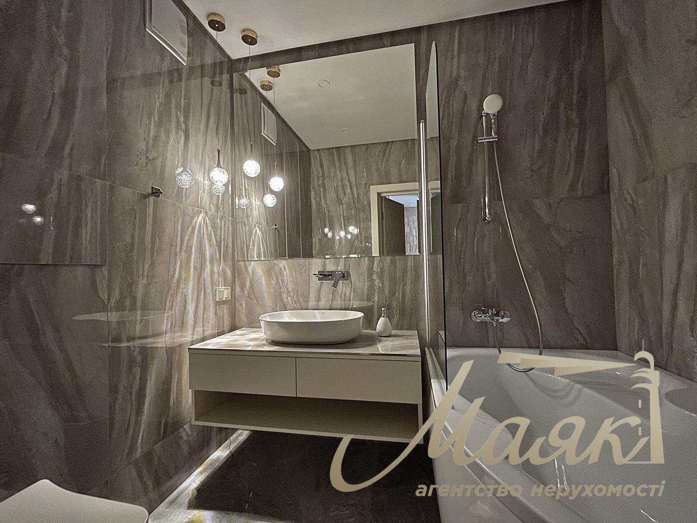 Аренда 3к квартира 86м2 Французский Квартал 2