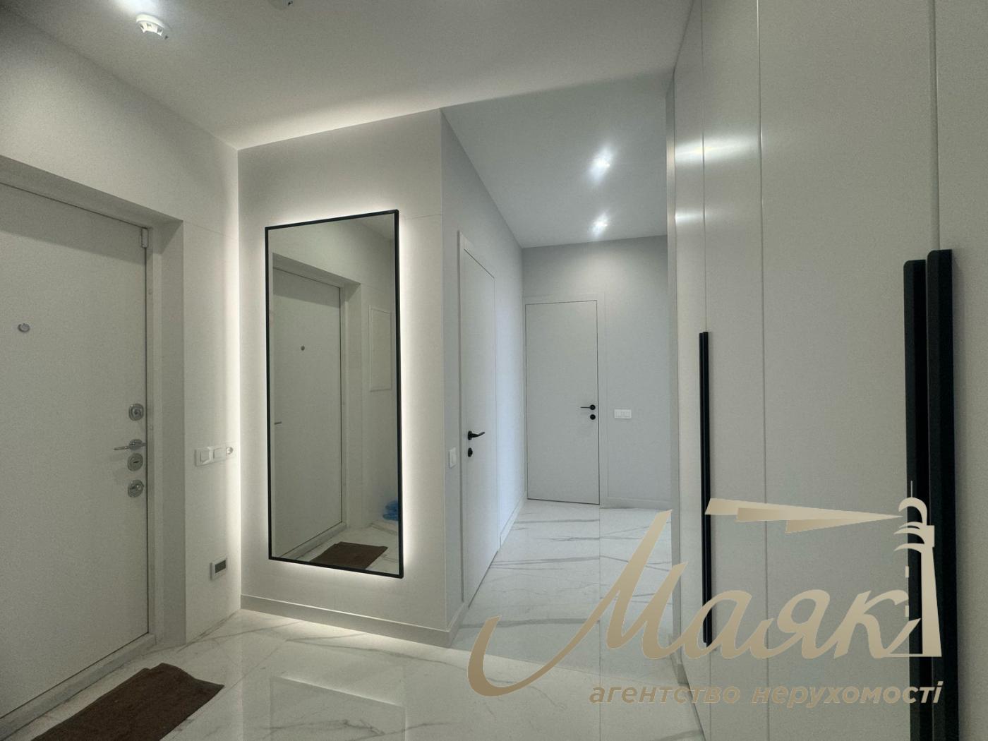 Sale of 3-room apartment in residential complex Seven (Residential Complex Seven)