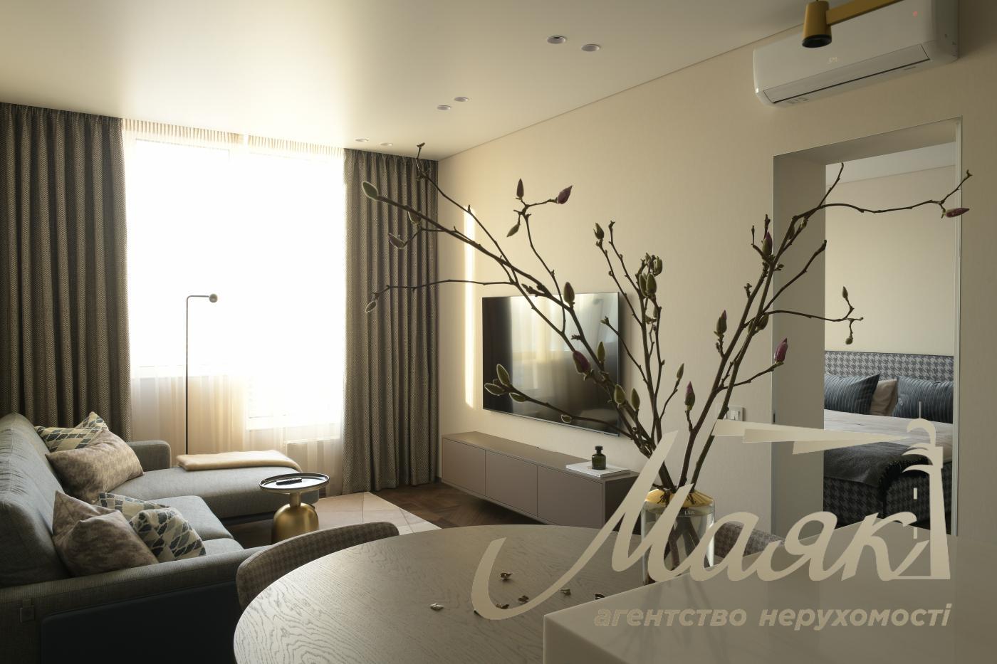 Продаж 2-х кімнатної квартири в ЖК Новопечерська Вежа