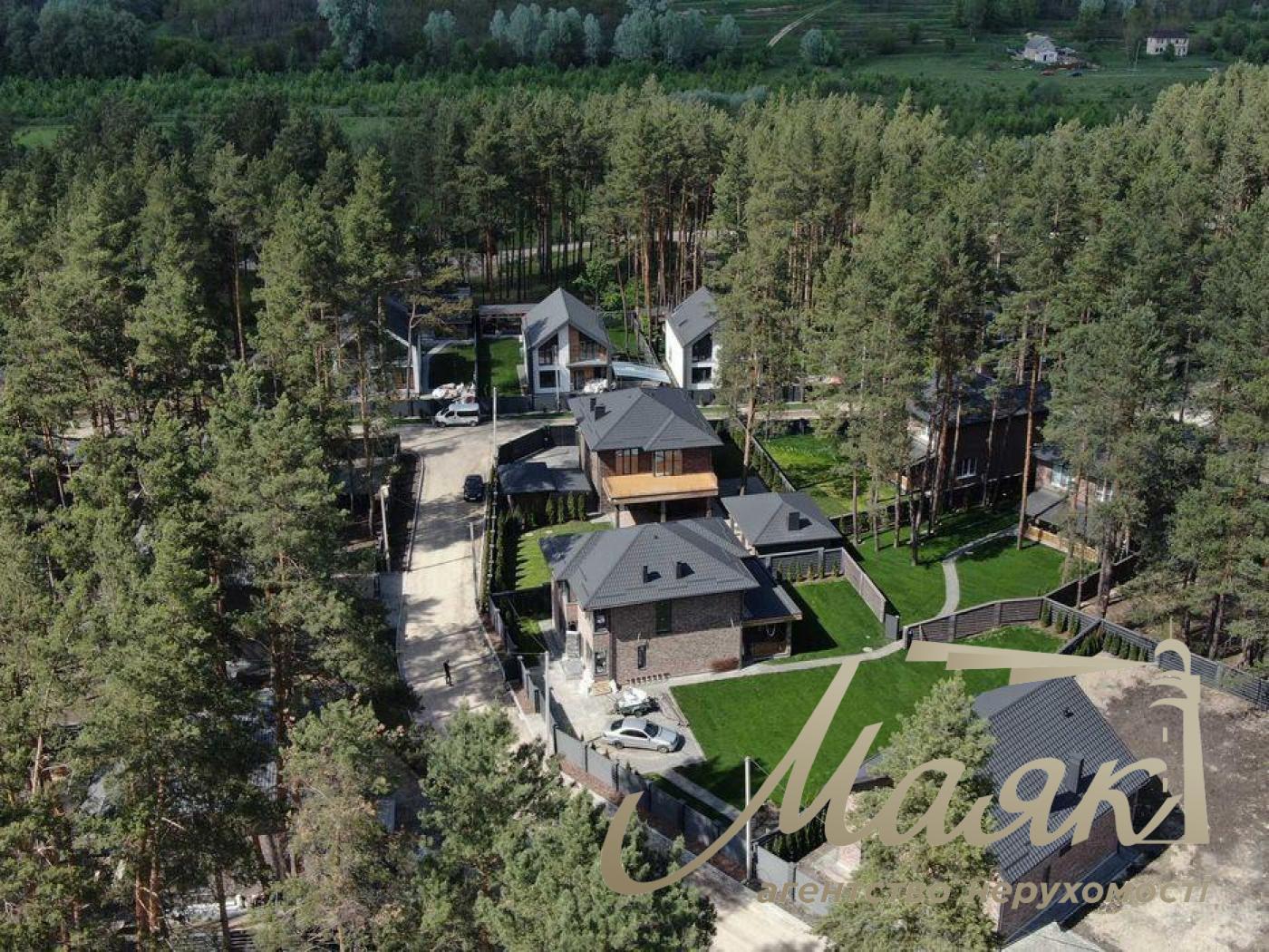 Продажа 2х-этажного дома 220м2 в КГ "Нова ходосовка", с . Ходосовка , Киево-Святошинский район.