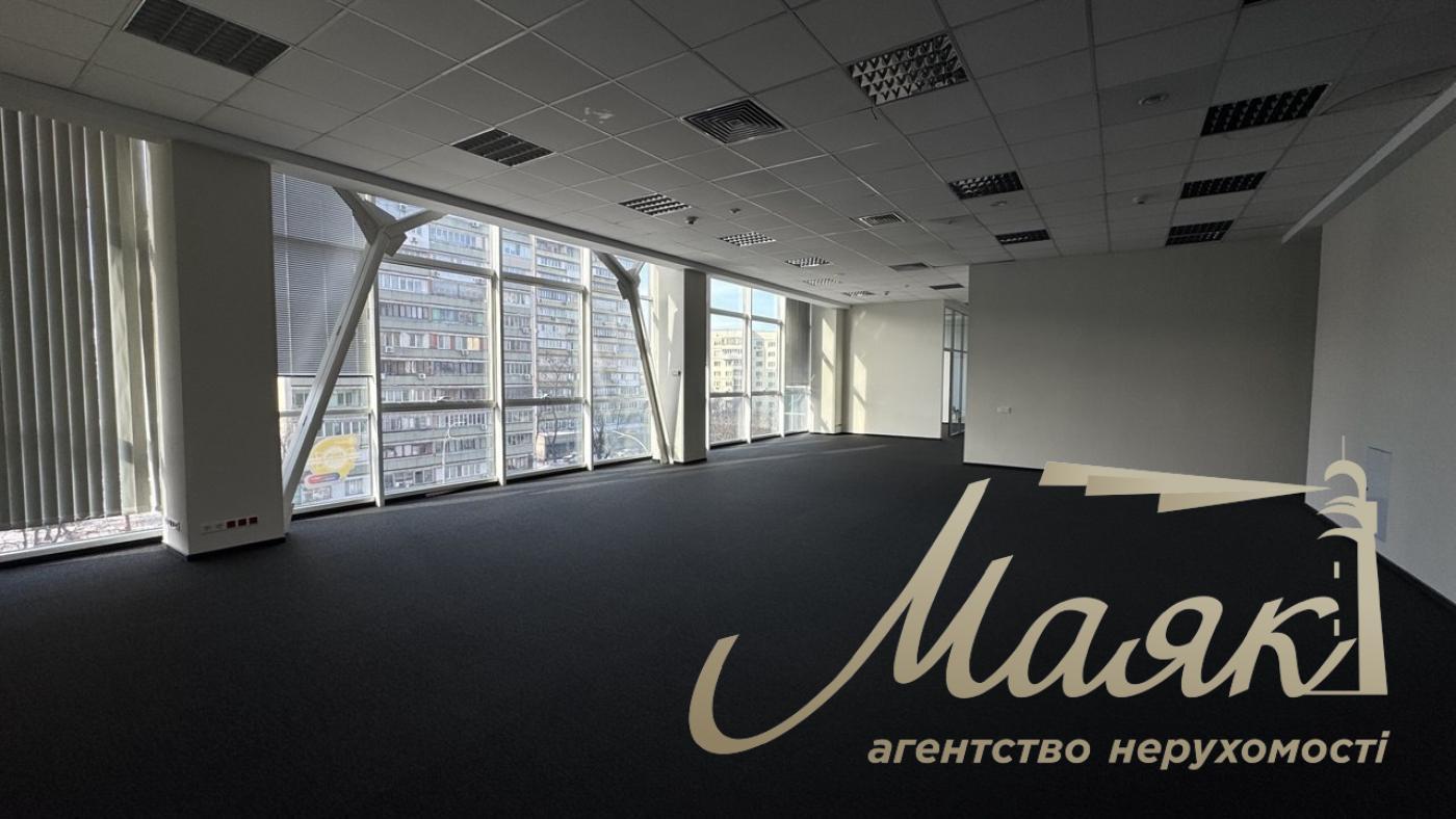 Оренда офісу 1360м2 БЦ Eleven вул. Солом'янська 11 Солом'янський район