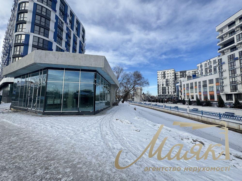 Оренда фасадного приміщення 280 м², ЖК "Рів'єра", м. Славутич