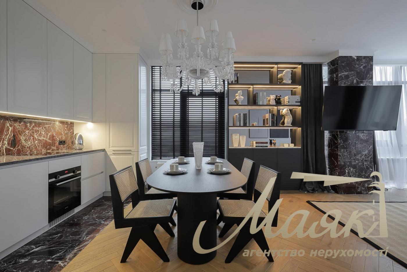 Продаж 3к квартири в ЖК Новопечерські Липки