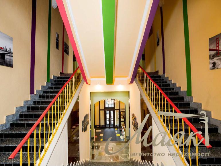 Sale / Other property / OSZ on Mechnikova Street, Lipki, Kyiv