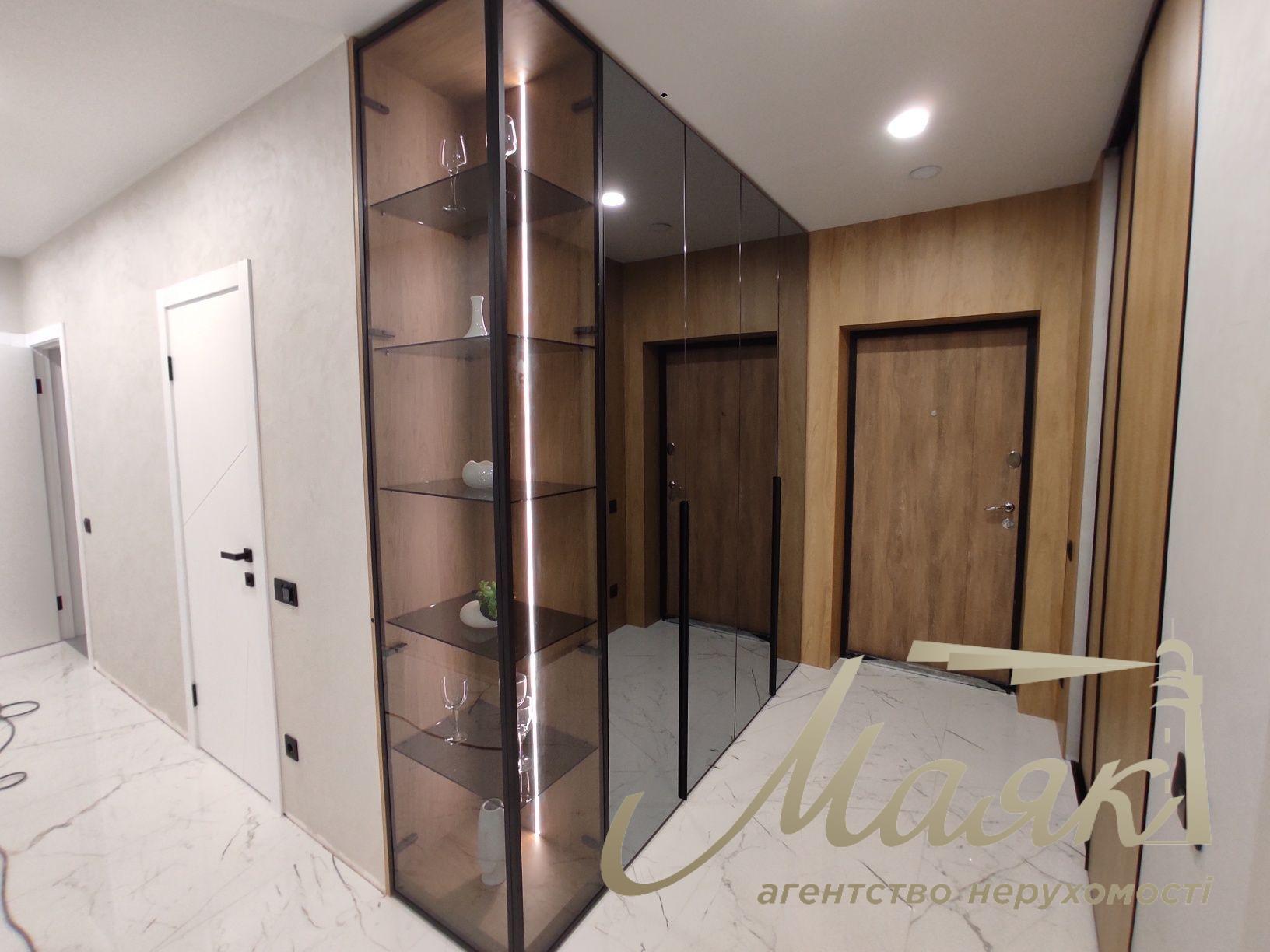 Продаж 1-кімнатної квартири в ЖК "Варшавський 3", Виноградар