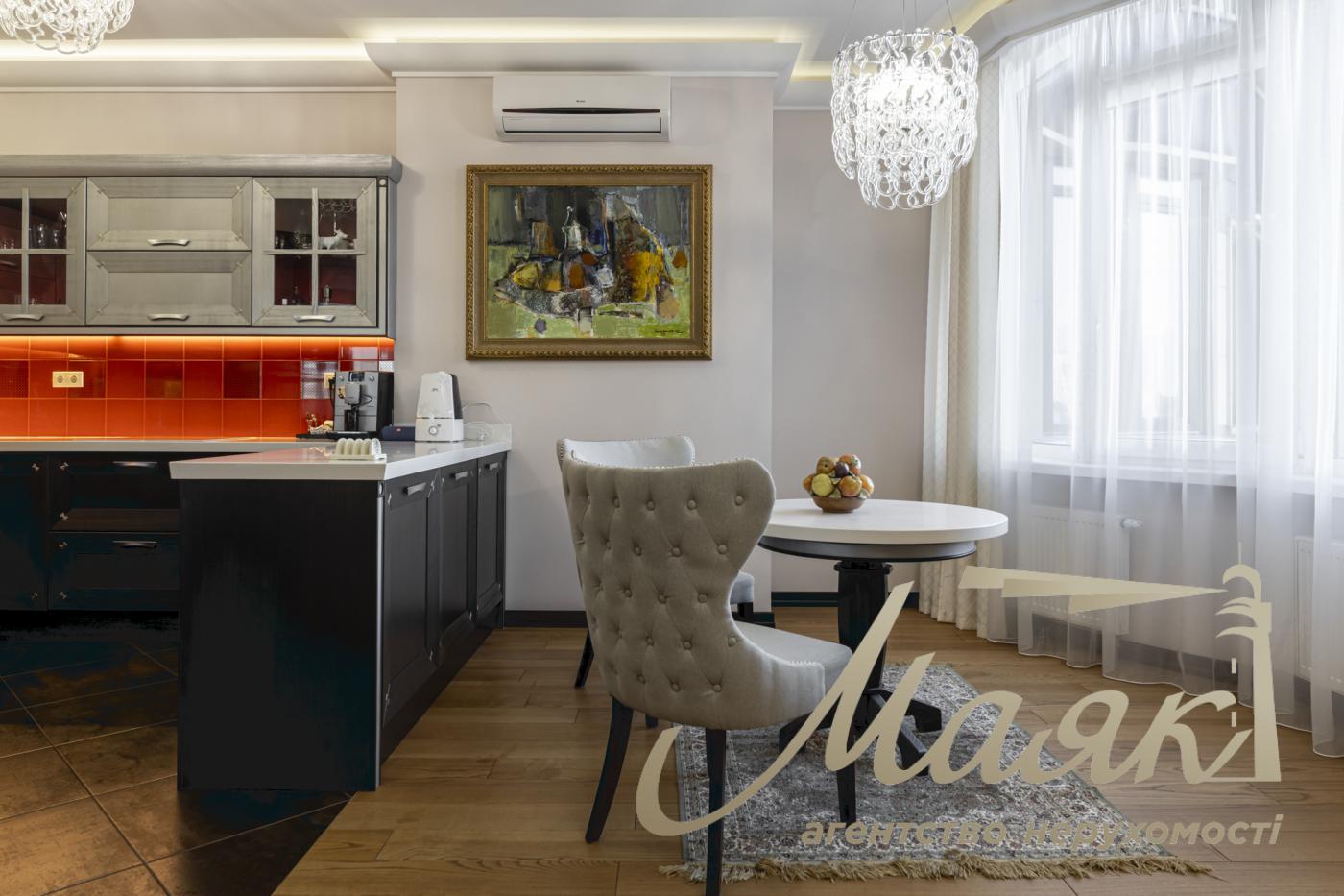 Продажа квартиры 170м2 ЖК "Престиж Холл", Печерский р-н.