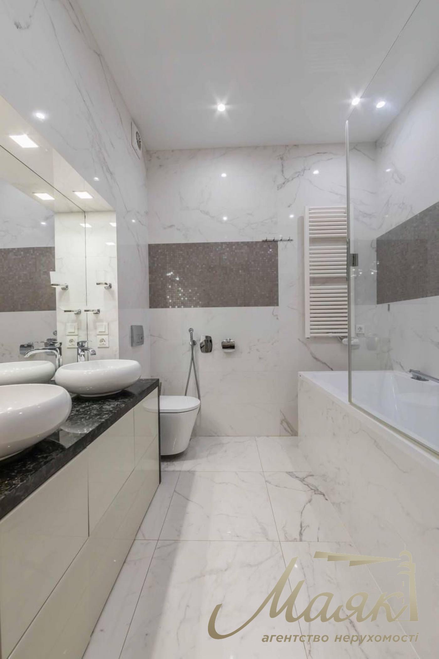 Продаж 2к квартири, 109м2, ЖК Рівер Стоун