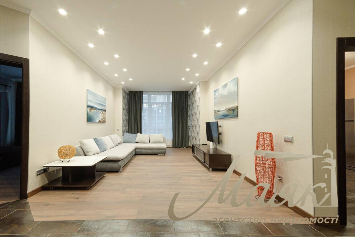 Rent 2-bedroom apartment 85m2 LCD Novopecherskie Lipki str. Andrey Verkhoglyada
