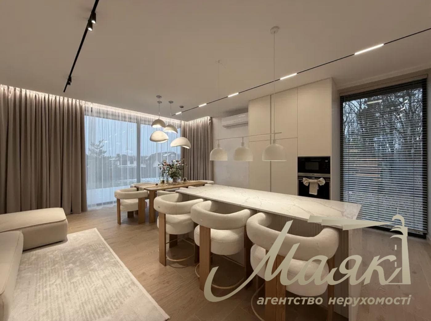 Продажа 2-х этажного дома 230м2, Ходосока, КГ Новая Ходосовка