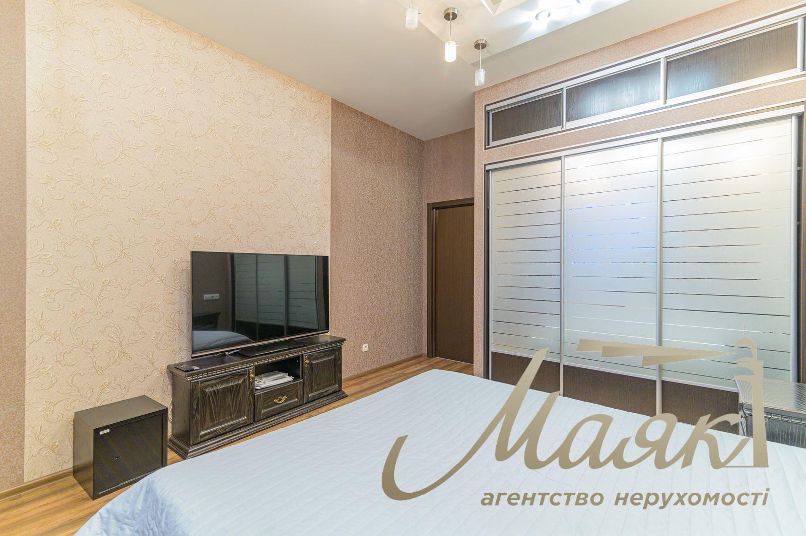 Продаж 3к квартири вул. Чорновола, Лук'янівка