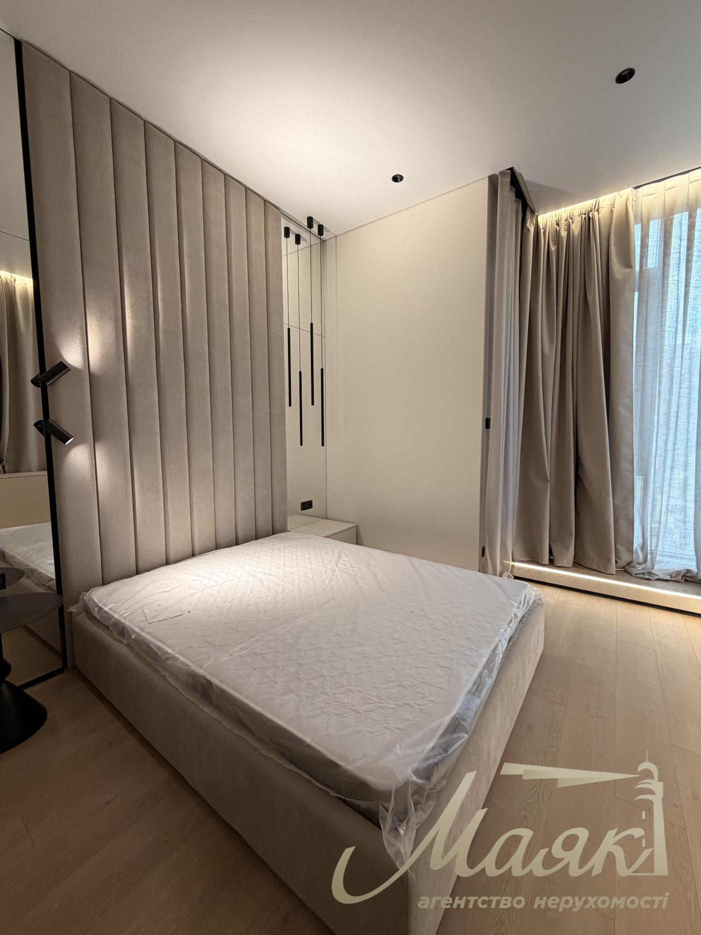 For sale 2-bedroom apartment Residential Complex A136, Antonovicha str.