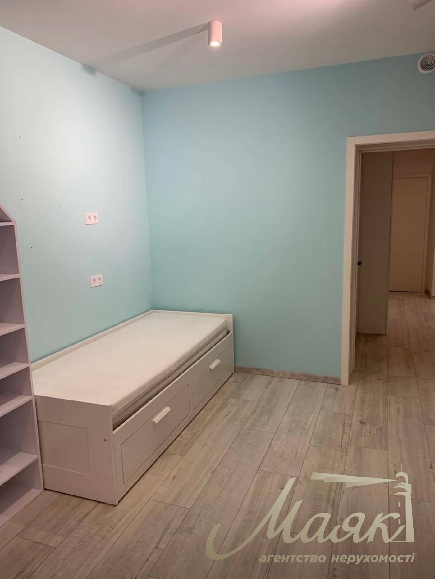 Продаж 4к квартири ЖК Комфорт Таун, вул. Регенераторна