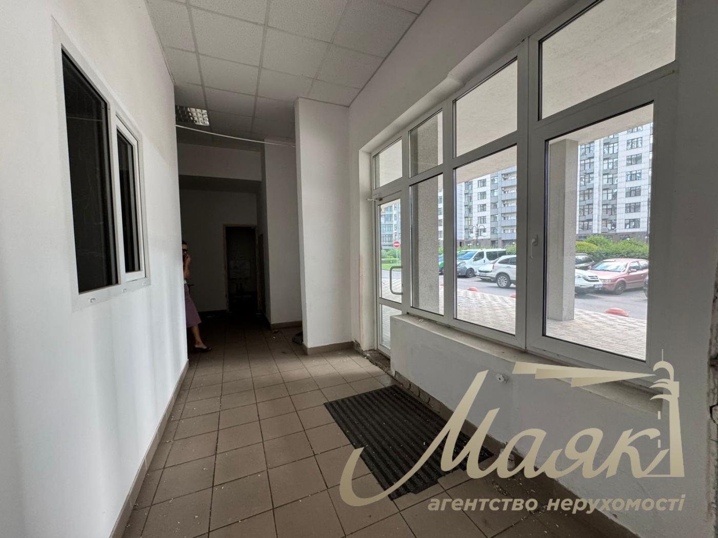 Продаж фасаду 151м2, Новопечерські Липки, Верхогляда, 20А