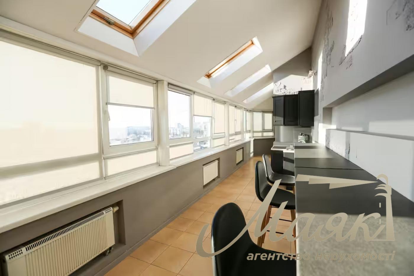 Office premises for rent 105 m2, Solormen district, Klinicheskaya str.