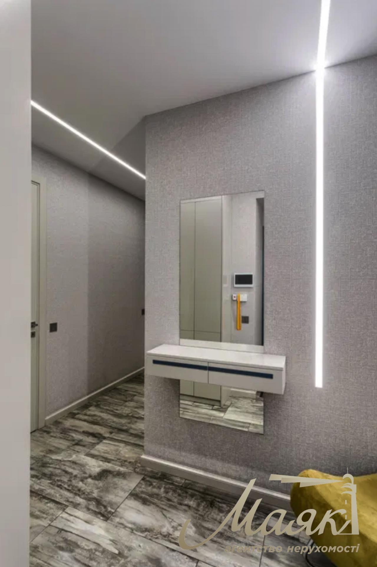 Sale of 3-room apartment Shota Rustaveli street