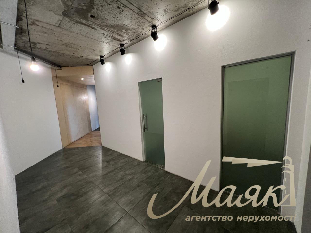 Office for rent 190m2 shopping center Olympic str. Bolshaya Vasilkovskaya 72 Center