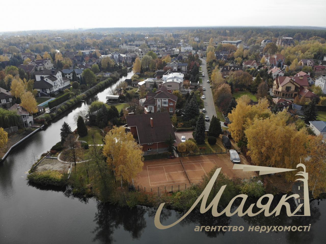 Sale of a house in the residential complex "Golden Gate", Kozin village.