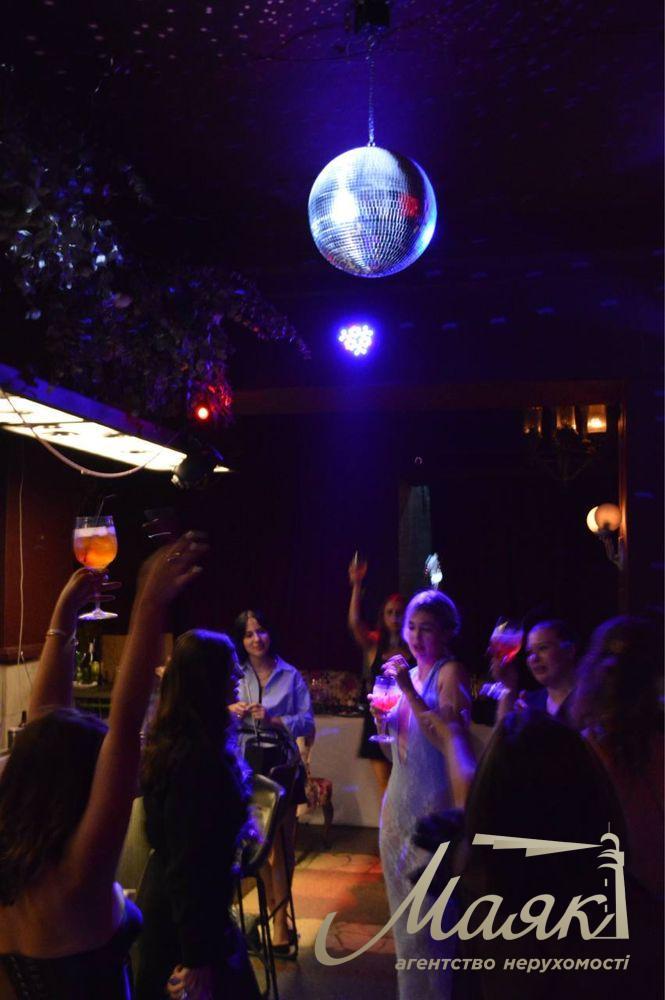 Оренда приміщення (200м2) по вул. Шота Руставелі 17