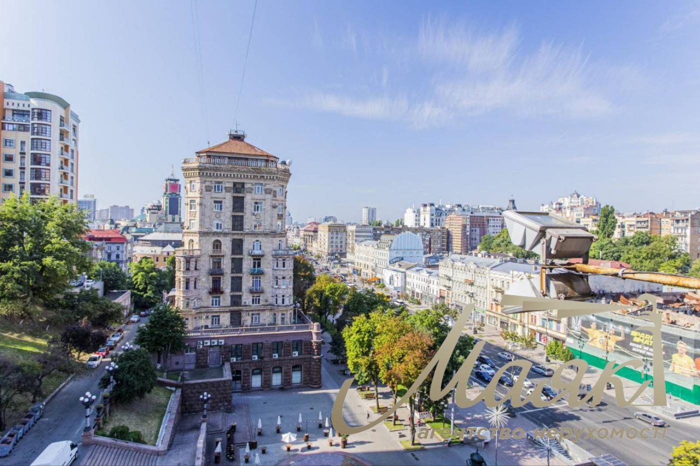 Rent 3-room apartment on Khreshchatyk 23, Center