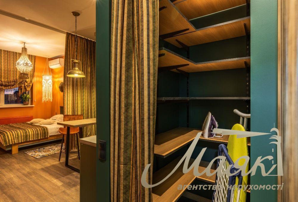 Rent 1 room apartment, residential complex French Quarter