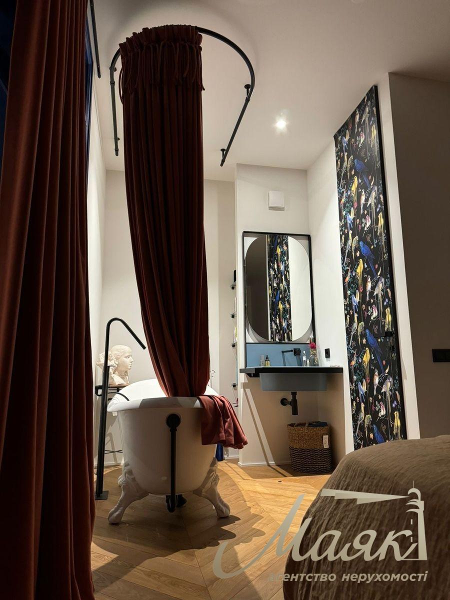 Rent an apartment 105 m² - First rent, in the residential complex "Yaroslavov Grad", Bulvarno-Kudryavskaya st. (Vorovskogo), 17