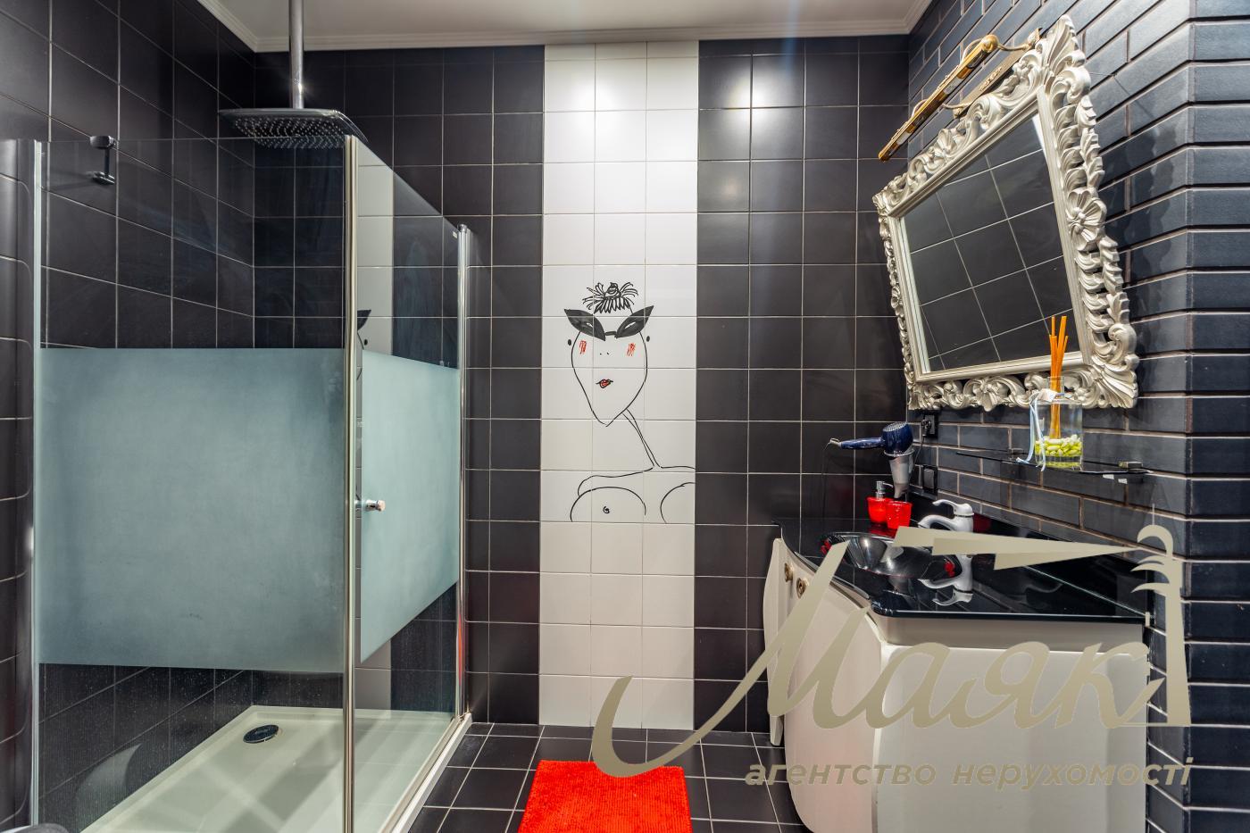 Rent 180m2 view apartment in LCD Novopecherskie Lipki, Andriy Verkhoglyada/Dragomirov Street 5, Pechersk, Kyiv