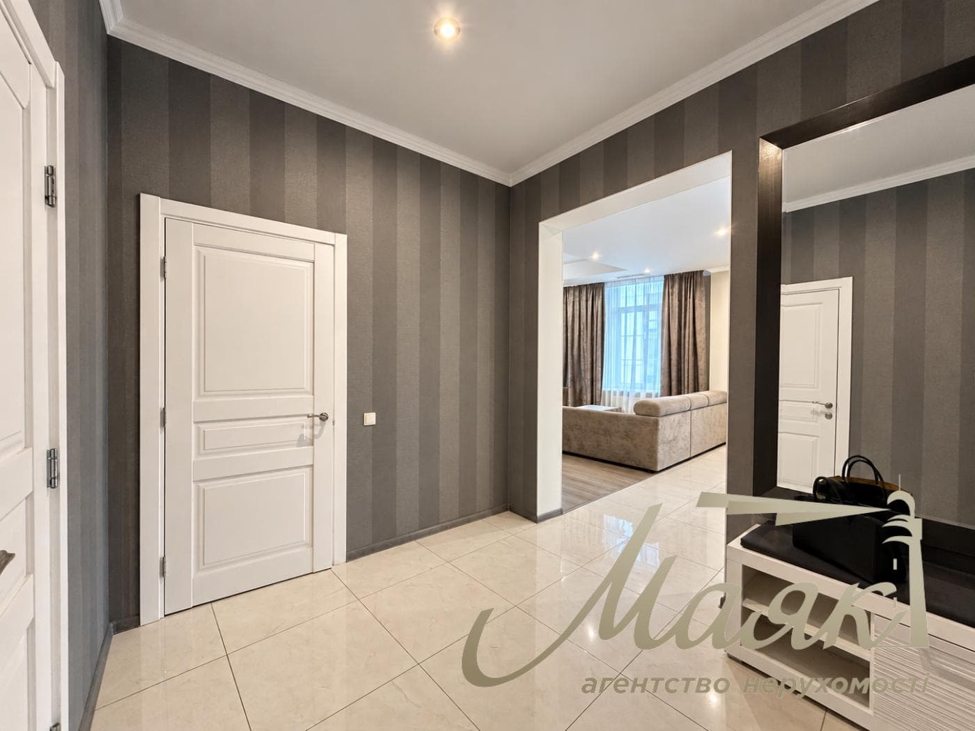 Оренда квартири площею 159 м² у клубному будинку Botanic House, вул. Болсуновська, 23, Печерськ