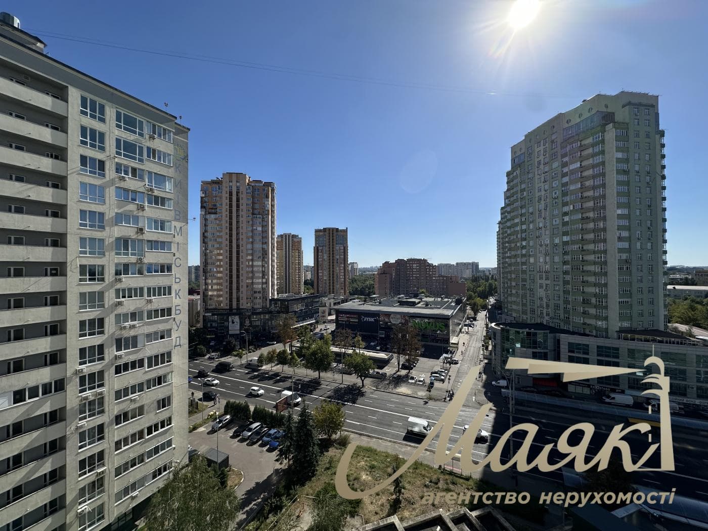 3-Bedroom Apartment (96 m²) for Rent at 9/1 Valeriy Lobanovskyi Ave.