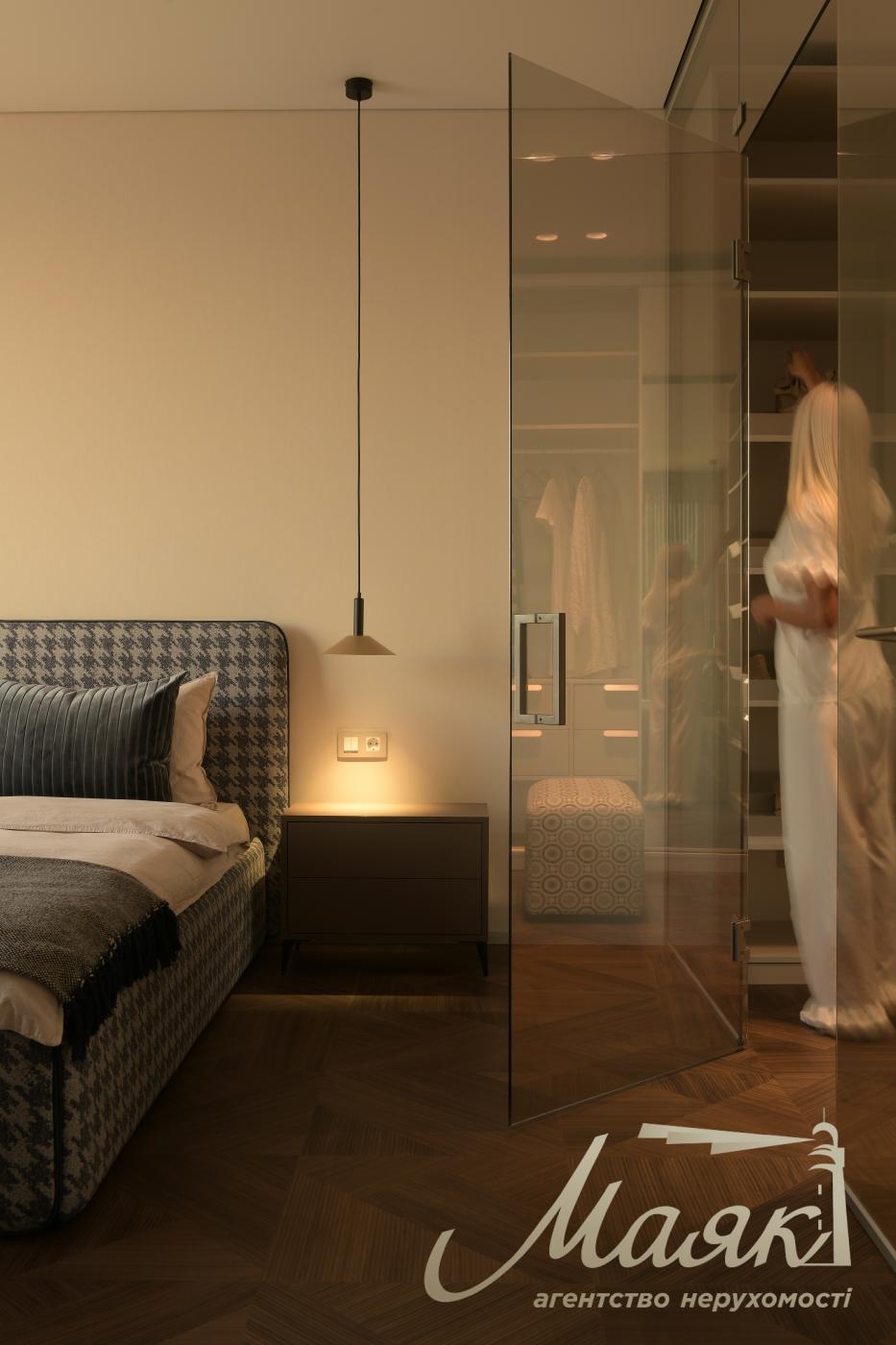 Продаж 2-х кімнатної квартири в ЖК Новопечерська Вежа