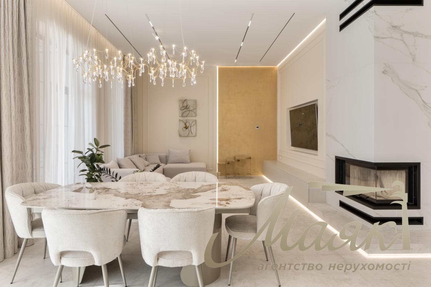 Продаж будинку площею 450 м² з басейном та гостьовим будинком у житловому комплексі «Хутір Ясний», Лесники