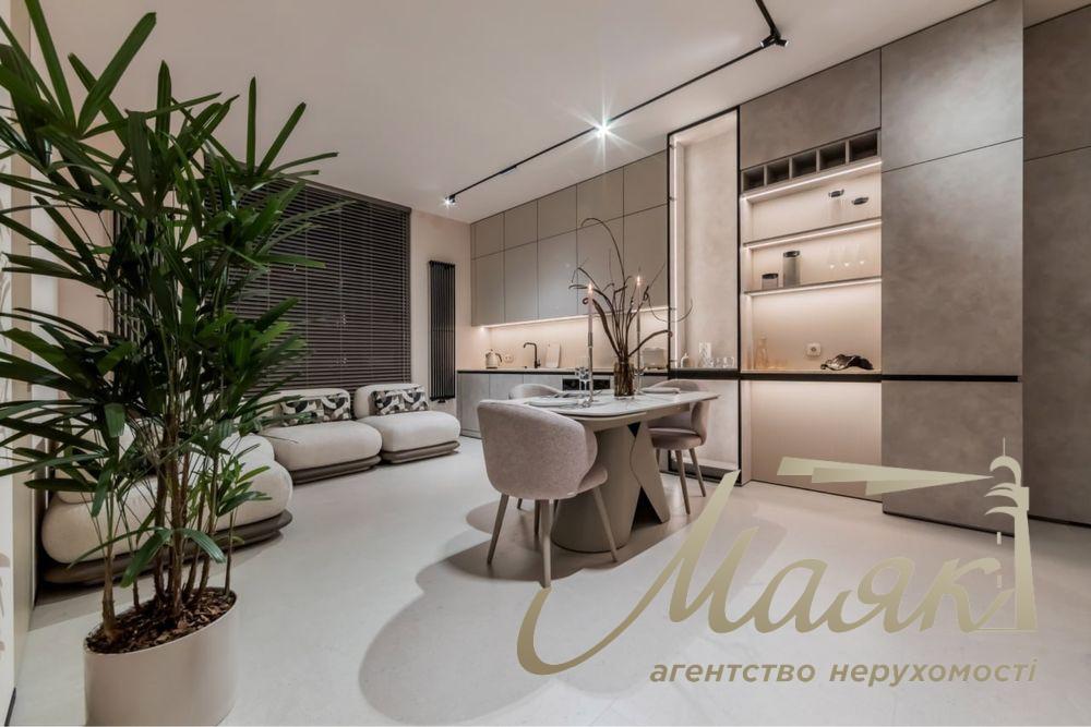 For sale 3-room apartment in Residential Complex Novopecherskie Lipki