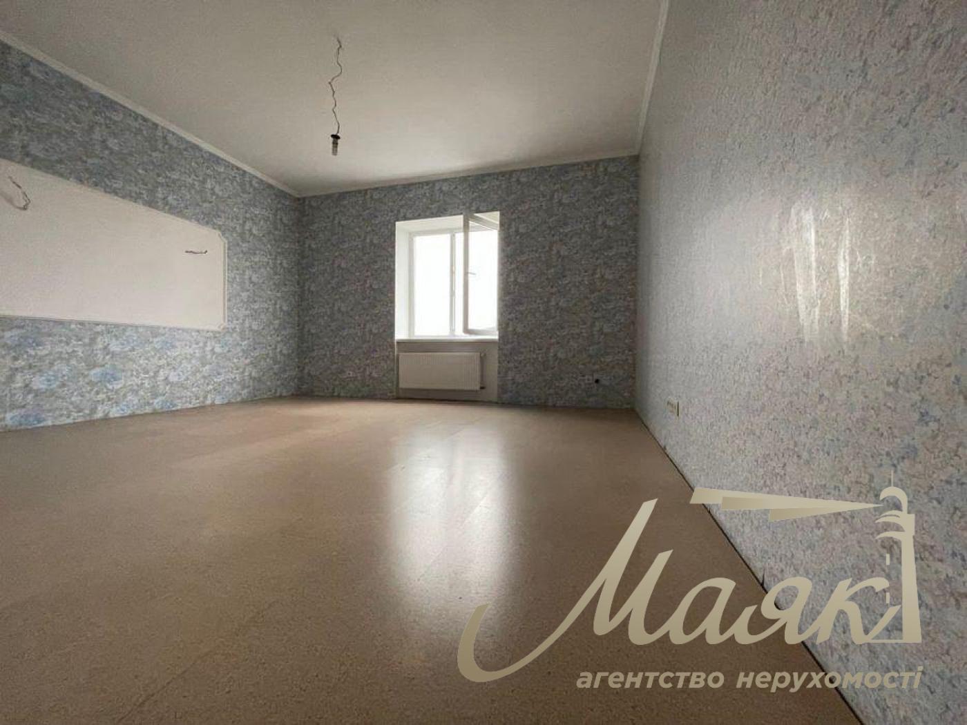 Продажа капитального дома 296м2 для семьи под Киевом в с. Крюковщина, ул. Вересневая