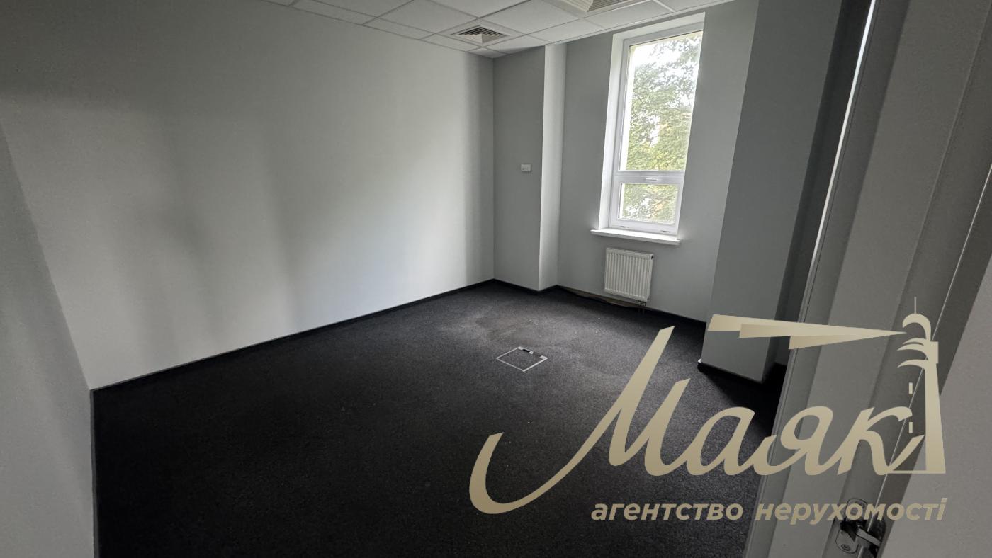 Office for rent 760m2 in BC on Obolon, Avtozavodskaya, Kurenevka