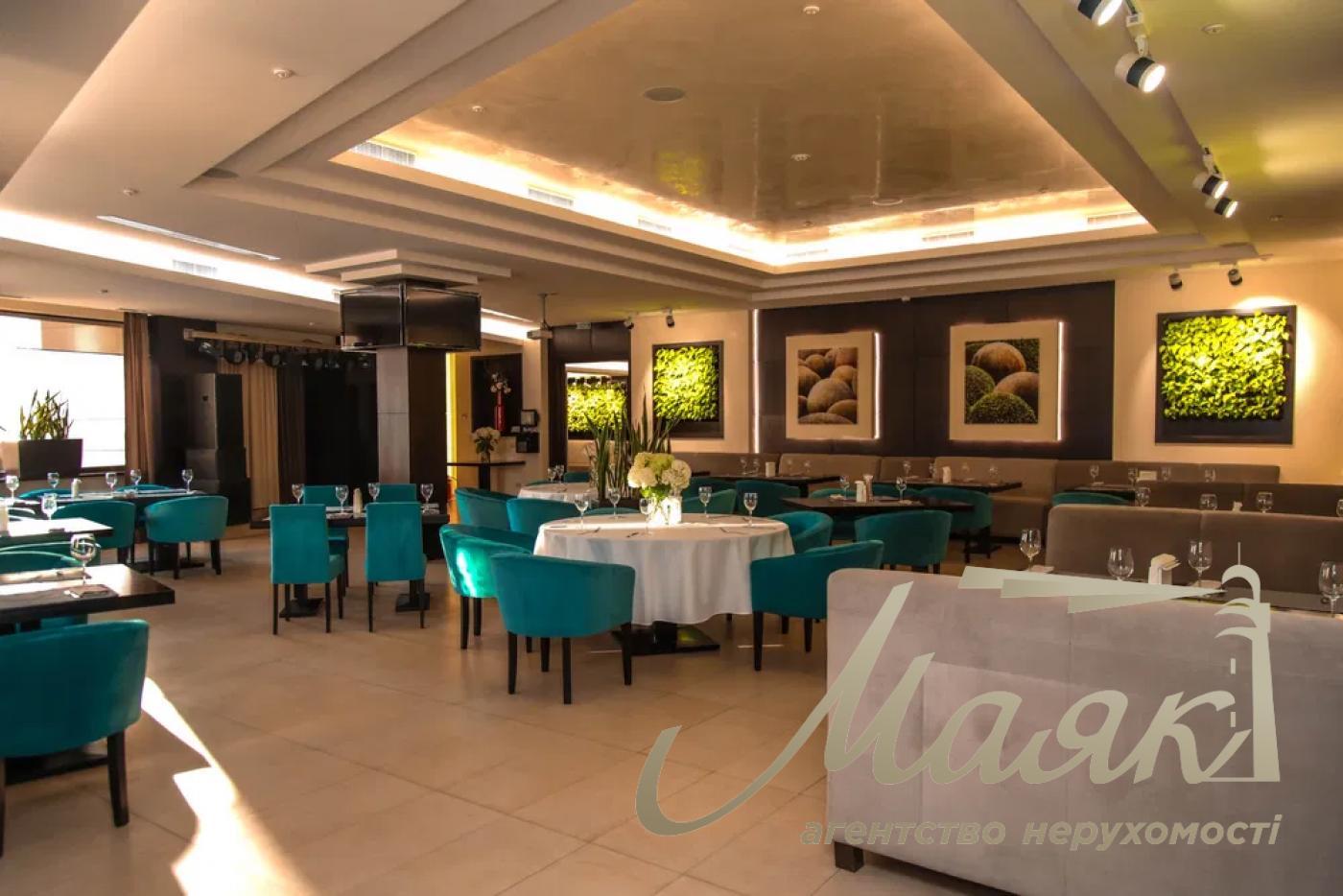 Оренда ресторану 947 м² з обладнанням, Деснянський район, Київ