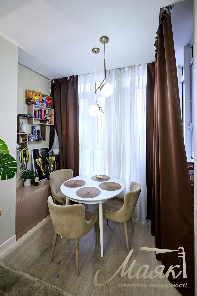 Продажа 2-х комнатной квартиры в ЖК Джек Хаус по ул.Леси Украинки бульв., 7-В