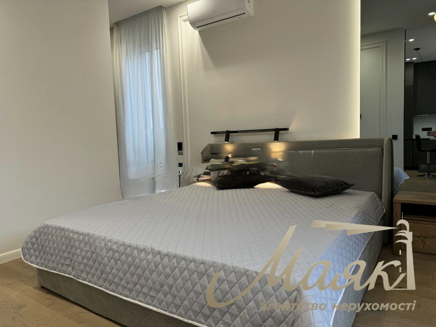 Продажа 3х-комнатной квартиры 81м2 в ЖК "Французский квартал 2" с ремонтом, Предславинская 44, Печерск