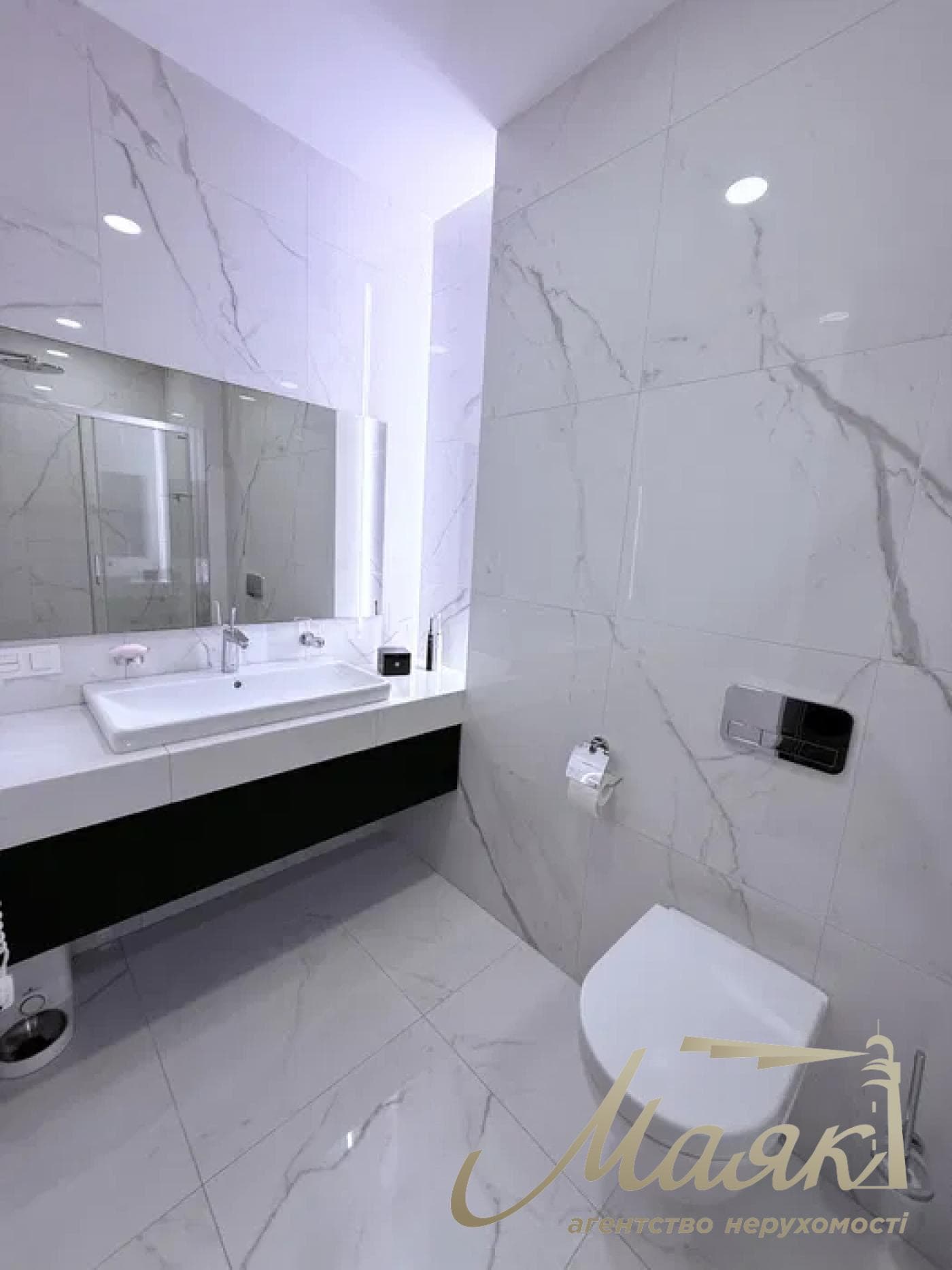 Продаж 3-кімнатної квартири в ЖК Central Park, 73м², Печерський район, Київ