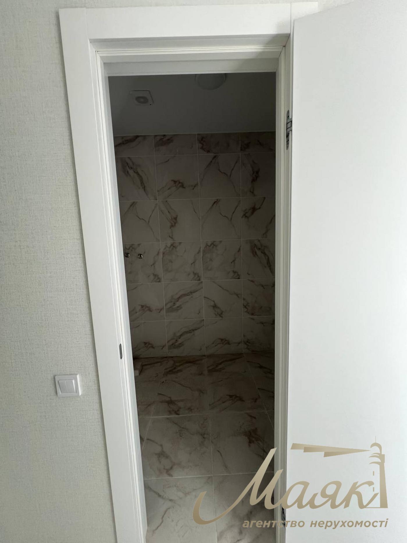 Продаж 2к квартири ЖК Метрополіс, вул. Академіка Заболотного, Іподром