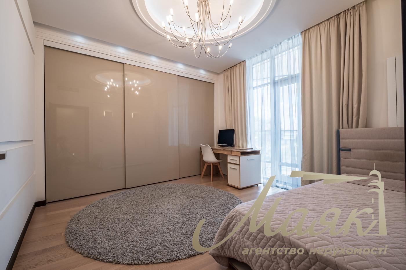 Продажа квартиры 152 м2 ЖК Riviera Riverside, Раисы Окипной 18