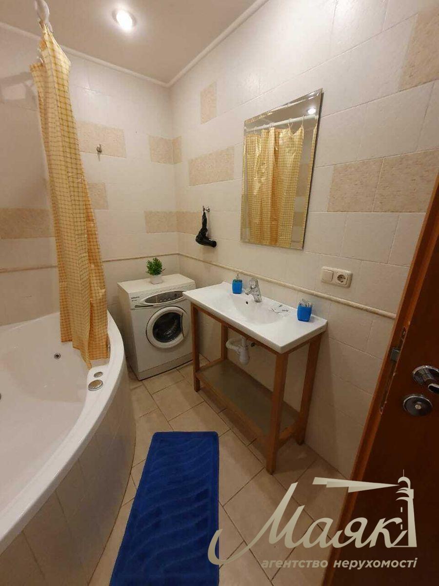 Оренда 2-х кімнатної квартири вул. Еспланадна, Бессарабка