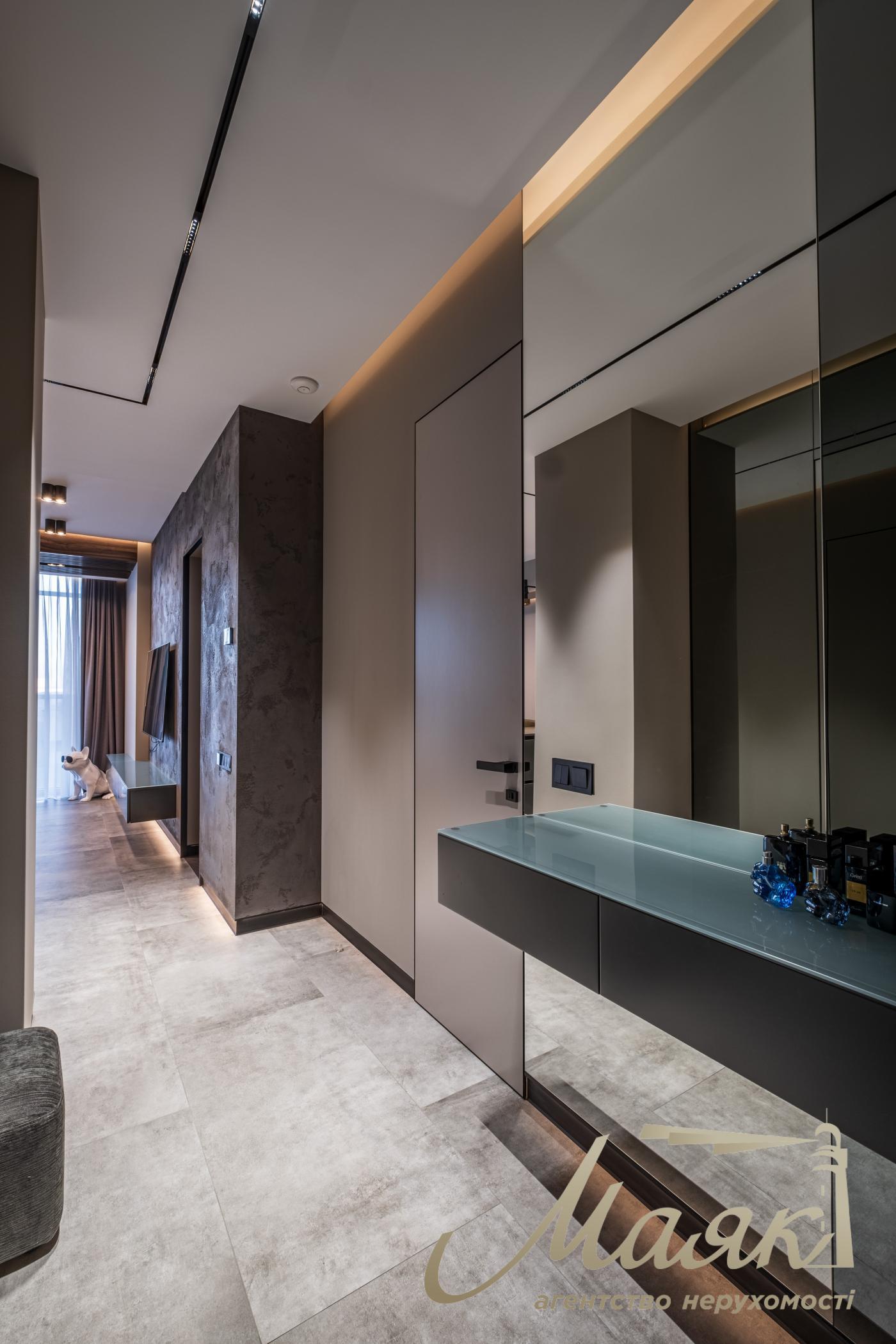 Продаж 1кімнатної квартири в ЖК "Новопечерські липки" ул. Драгомирова 15Б , Печерськ, Київ