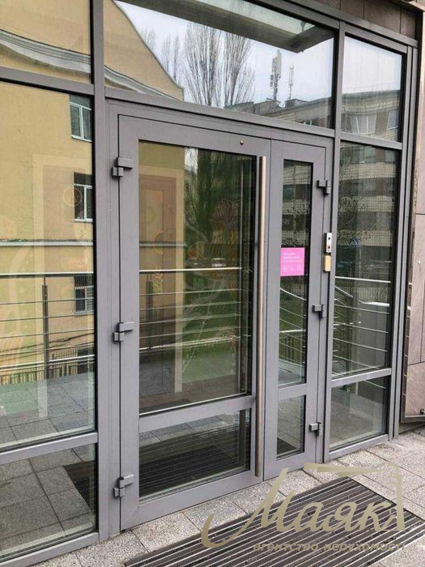 Продаж комерції 334м2, ЖК Централ Парк