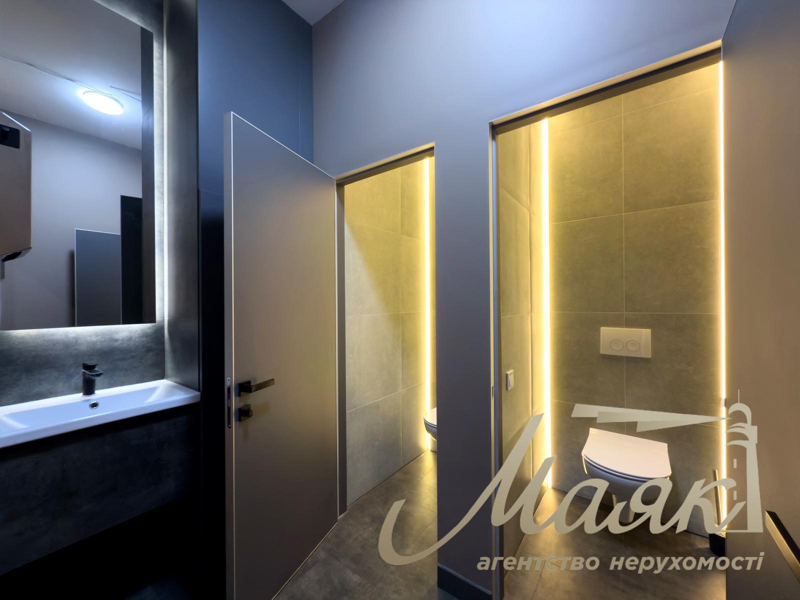 Оренда офісу 80м2 в ЖК Кадорр, Олімпійська