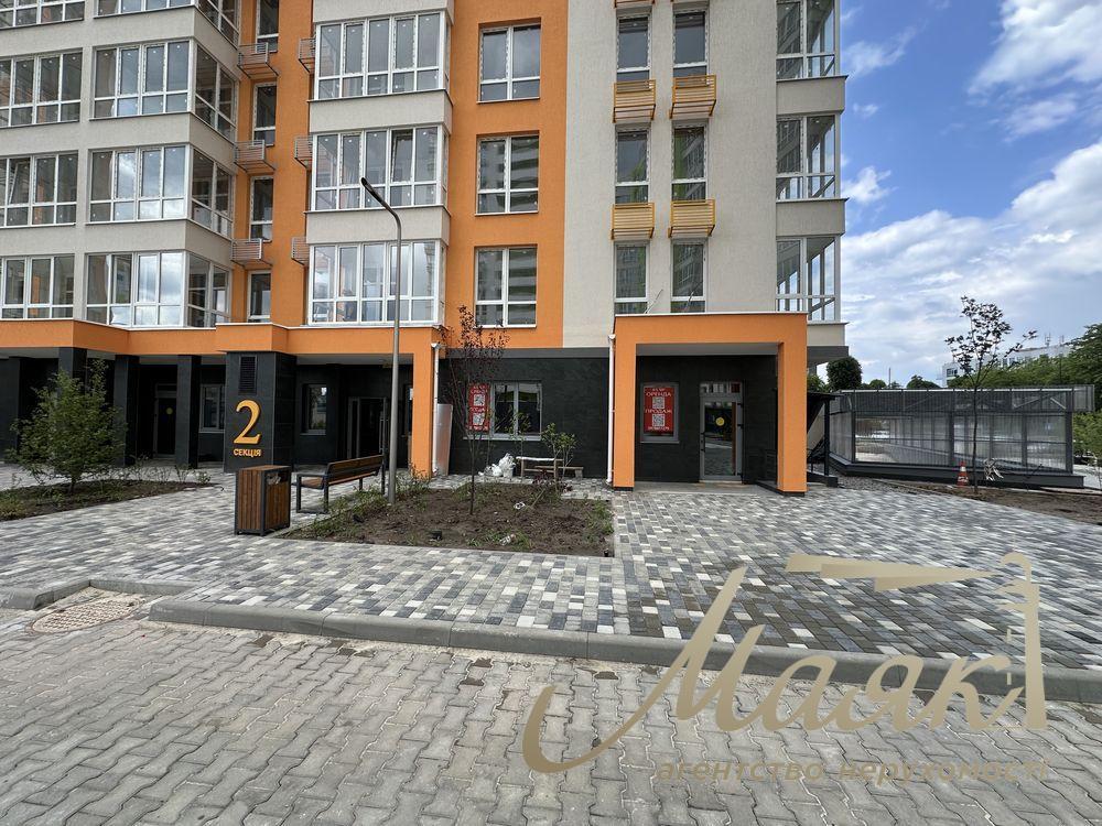 Оренда фасадного приміщення 65 м2 у ЖК Нивки Парк
