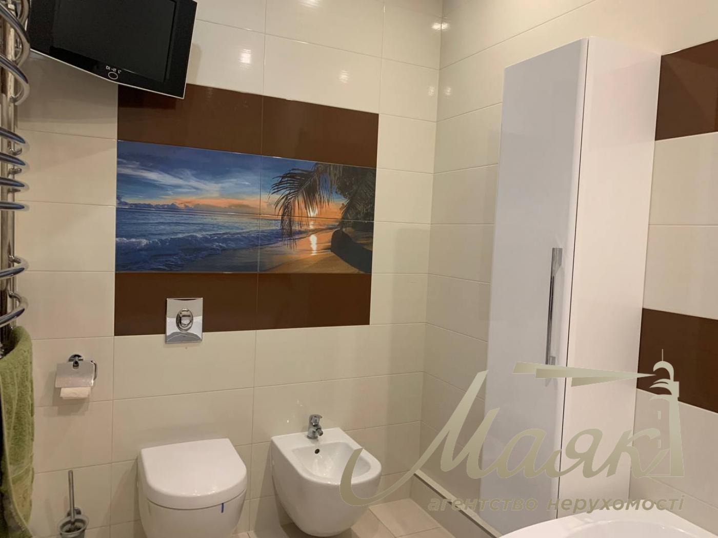 Продаж 3к видової квартири ЖК Рів'єра Ріверсайд, Лівобережна