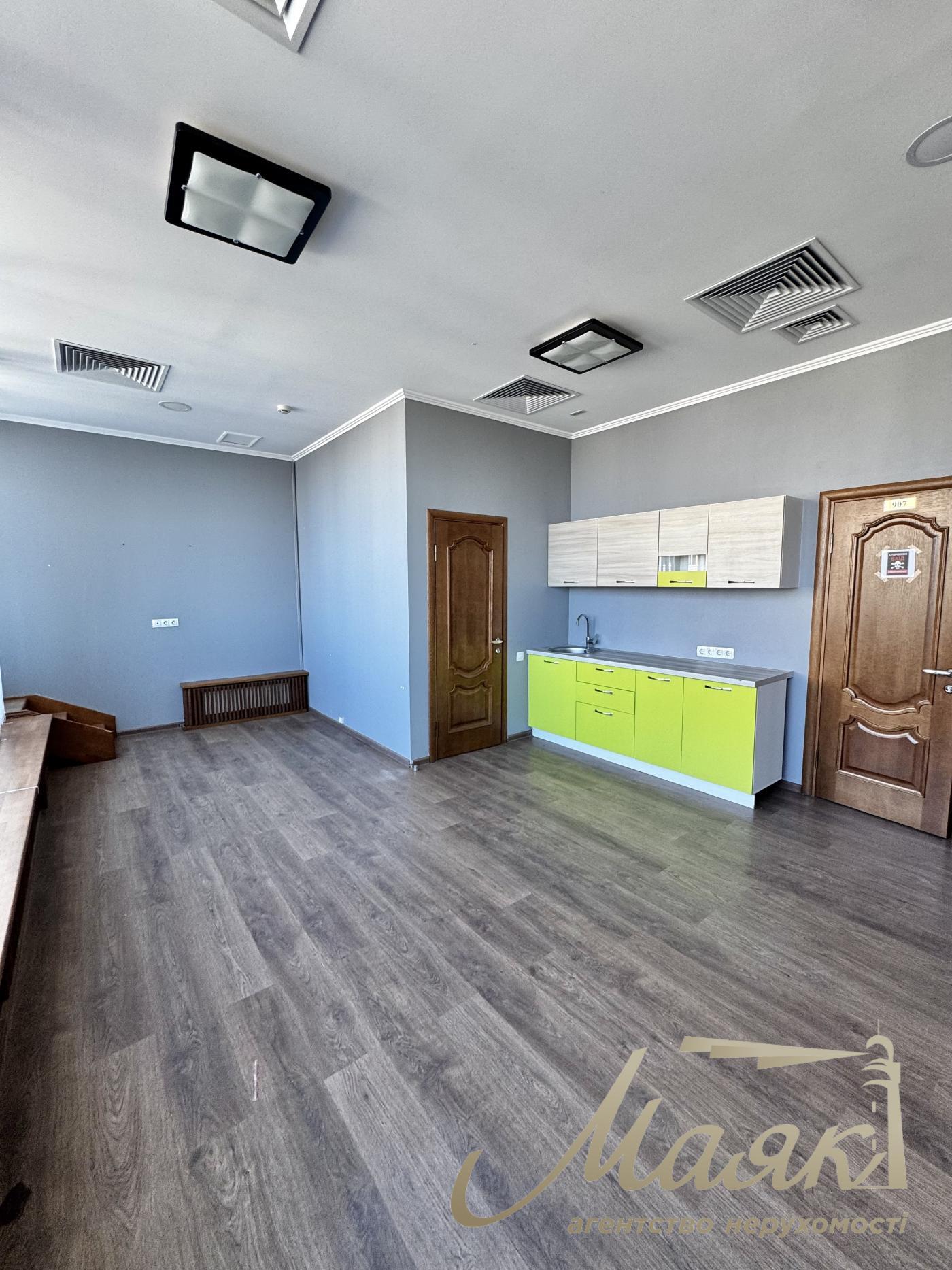 Rent of open-space office 420 sq.m. Business center Sapphire | Pechersk
