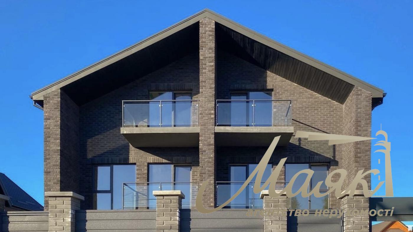 Sale duplex 240m2 with bomb shelter, Solomyanskiy district, Zhulyany, Kiev